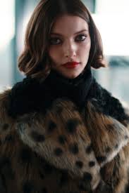 როგორი მაკიაჟი და ვარცხნილობა იქნება 2022 წელს აქტუალური