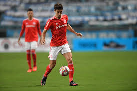 Internacional que horas joga o inter noticias estatisticas e fotos terra. Gremio Vence O Internacional Com Golaco De Leo Chu No Fim Do Classico Gazeta Esportiva