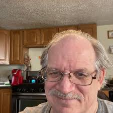 Who was the owner of Golden Nugget Taxi in Fairbanks, Alaska, that faked  his own death in the 1980s?