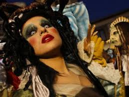 Máscaras, sardinas y samba