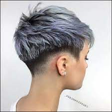 Edgy Kurze Frisuren Und Schnitte Meine Frisuren Kurzhaarschnitt Mit Undercut Freche Kurzhaarfrisuren Haarschnitt Kurz