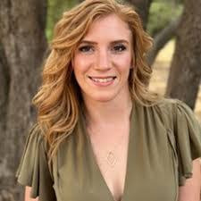 Tara Feuerstein's Instagram, Twitter & Facebook