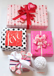Gift Wrap Inspiration Valentine S Day Hearts Arrows Confettistyle Valentines Gift Wrap Gift Wrapping Wrapping Valentines