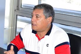 Rafael Chela González, secretario general del Sindicato de Camioneros de  Tucumán, junto a Luis Barrionuevo, secretario gremial y referentes de la  comisión directiva recibieron al cuerpo de delegados de empresa 9 de