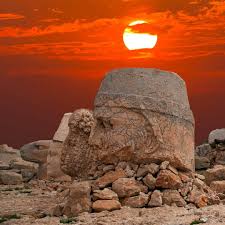 Kurdish Heritage On Instagram Mount Nemrut Adiyaman Semsur North Kurdistan Ciyaye Nemrude Semsur Bakure Kurdistan Monument Adiyaman Monument Valley