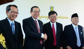 Pejabat timbalan ketua menteri 1 pulau pinang penang •. Lim Guan Eng On Twitter Chow Kon Yeow Angkat Sumpah Sebagai Ketua Menteri Pulau Pinang Kelima Adm Https T Co Gidfyvdpxj