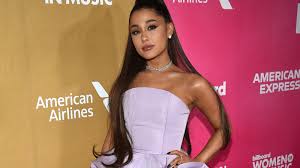 See more of ariana grande on facebook. Ariana Grande Tells Fans She S Struggling With An Illness Abc News