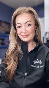 Happy Hump-day! , I got quite a few questions about what I do. So I thought  I take a quick minute to explain what fills my time. 😃, From running my  business to modeling and being a mom, my days are ...