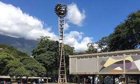 Restauración de la UCV: Un Desafío Entre Naturaleza y Arquitectura