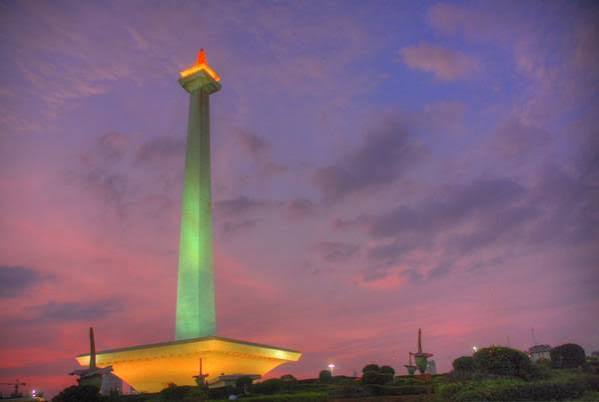 Vận chuyển hàng đến Jakarta: Những điều doanh nghiệp cần biết về cảng và giao nhận