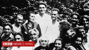 Схоже, цього танцю григорія чапкіса навчив син грег, який бездоганно володіє сучасною хореографією. Hlam I Pogreb Iskusstv Kulturnaya Zhizn Kieva 100 Let Nazad Bbc News Ukrayina
