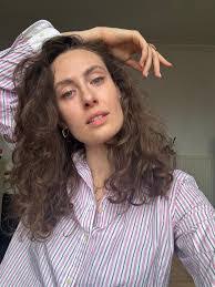 Olivia Dodd's Instagram, Twitter & Facebook