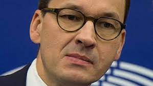 Polityk powiedział, że chorobę udało się wykryć na wczesnym etapie, dlatego jest szansa, że skończy się dobrze. Tadeusz Cymanski Zona I Dzieci Nie Uwierzycie Kim Jest Syn Posla Pis Pikio