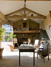Une Maison En Pierres Dans Le Sud De La France Planete Deco A Homes World Trautes Heim Scheunenhauser Steinhauser