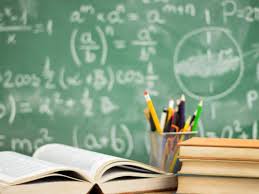 Anul 2019 are un total de 251 zile lucrătoare, care însumează 2008 ore de lucru. Structura Anului Scolar 2018 2019 Cand Sunt Programate Cele 4 Vacante