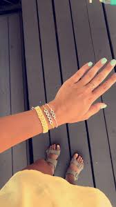 Pin By Tori Elaine On R A D F A D Beaded Bracelets Diy Summer Bracelets Friendship Bracelets Diy