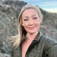 Where can a family with five children find a cheap Christmas tree in  Redding, CA, without having to chop one down themselves?