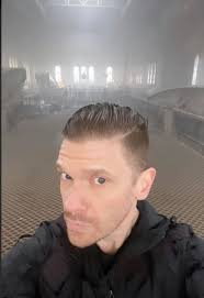 A big yess if shinedown still your favorite 🥰🥰🌹🌹