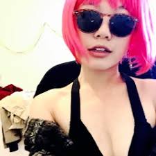 Shireen Cheng's Instagram, Twitter & Facebook