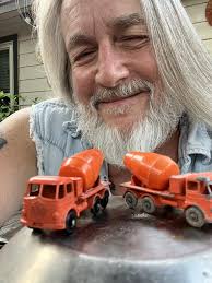 Custom steering wheel to match rims, 2 week turnaround