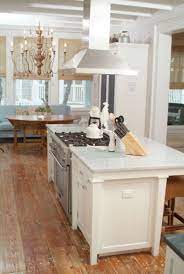45 Creative Kitchen Islands Stove Top Makeover Ideas Http Dorothydecor Info 45 Creative Kit Kitchen Island Design Kitchen Layout Kitchen Island With Cooktop
