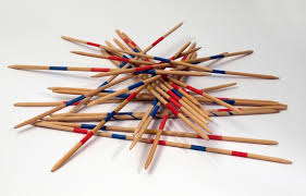 El juego de mesa de palitos chinos de mikado. Un Juego De Palitos Chinos Fortuna