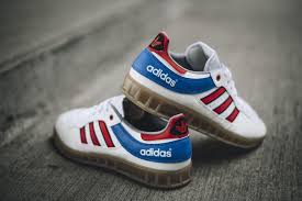 Zeige 1 bis 25 (von 25 artikeln). Herren Schuhe Sneakers Adidas Originals Handball Top Og Vintage White By9535 Nike Schuhe Herren Adidas Schuhe Herren Addidas Schuhe Herren