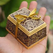 Wedding souvenir idea, idea doorgift perkahwinan, doorgift murah, doorgift premium vvip. Inani Craft Doorgift On Twitter Idea Cenderahati Unik Klasik Untuk Tetamu Anda Boleh Isi Sweets Coklat Saiz Sangat Adorable Cenderahati Kahwin Http T Co Xhx1u5ofyv