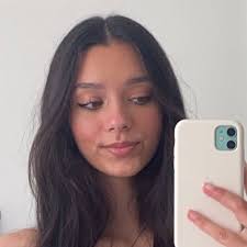 Tanisha Davidson's Instagram, Twitter & Facebook