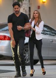 In 2011, vergara talked to parade about her relationship with gonzalez. Sofia Vergara And Joe Manganiello Step Out Together Two Days In A Row Dailymail Sofia Vergara Style Joe Manganiello Estilo Casual