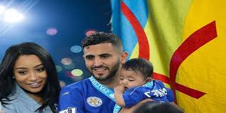 رياض محرز يتعاطف مع النجم الدنماركي إريكسن في محنته. ØªØ£Ù„Ù‚ Ø§Ù„Ù„Ø§Ø¹Ø¨ Ø§Ù„Ø£Ù…Ø§Ø²ÙŠØºÙŠ Ø±ÙŠØ§Ø¶ Ù…Ø­Ø±Ø² Ø¨Ø§Ù„Ø¯ÙˆØ±ÙŠ Ø§Ù„Ø¥Ù†Ø¬Ù„ÙŠØ²ÙŠ Ø§Ù„Ù…Ù…ØªØ§Ø² ÙŠÙØ¬Ø± ØµØ±Ø§Ø¹Ø§ Ø­ÙˆÙ„ Ù„Ù‚Ø¨ ÙØ®Ø± Ø§Ù„Ø¹Ø±Ø¨ ÙÙŠ ÙˆØ³Ø§Ø¦Ù„ Ø§Ù„Ø§Ø¹Ù„Ø§Ù… Ø§Ù„Ø¹Ø±Ø¨ÙŠØ©