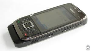 Nokia E66 - get used to loving it ...
