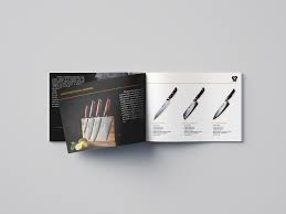 Din el, prin el şi pentru el sunt toate lucrurile. Hi I M Graphic Design B5 Brochure Design