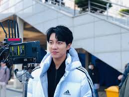 Watch korean drama free online in hd with english subtitles at dramanice. Sinopsis Drama Korea Mouse Yang Dibintangi Lee Seung Gi Di 2021 Drama Misteri Baru Menegangkan Berita Kbb