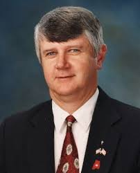 Albert Lipscomb to Qualify for District One