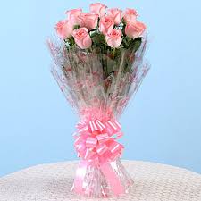 Ferns n petals is the largest online flower and gift delivery service in the uae. Buy Send 10 Charming Pink Roses Bouquet Online Ferns N Petals