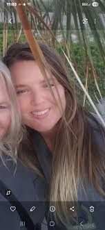 Celebrity resemblance discussion