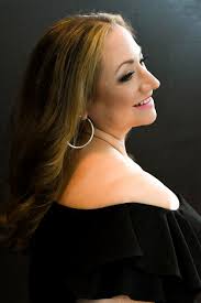 This was a wonderful show:  https://www.facebook.com/IndependentIPR/posts/1259301289530022