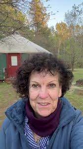 Ellen Whiteside (@retreatellen)