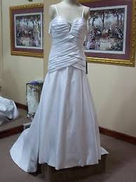 Brand New Beautiful Alfred Angelo 2178nt Size 12 White Satin