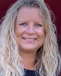 Christine Etheridge's Instagram, Twitter & Facebook