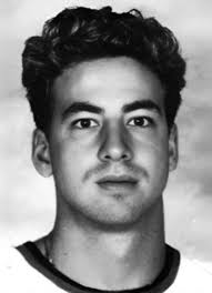 Player photos for the 1989-90 Owen Sound Platers at hockeydb.com
