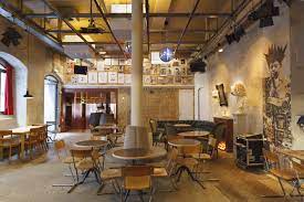 faust aufs auge cabaret dadaismus futurismus