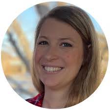 Courtney Bowler's Instagram, Twitter & Facebook