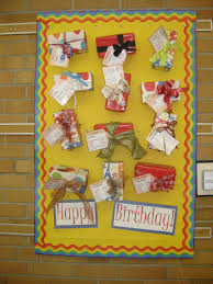 Birthday Chart For Classroom Decoration Pin By Ashley Hendrickson On Preschool Fun Birthday Charts Birthday Wrapping Paper Birthday Display