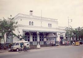 Pin Di Semut