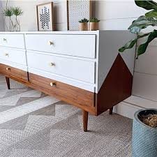 How to paint a hutch. Why I Don T Use Chalk Paint And What I Use Instead Diy Furniture Renovation Furniture Makeover Diy Furniture Renovation