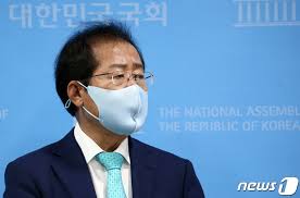 드립으로 가득 찬 가상 이혼 시나리오 결말까지 완벽하다 ▼미운 우리 새끼 방송일 ▼ 매주 일요일 밤 09시 05분 본방송 #미운우리새끼 #김희철 #김종국 ▶ subscribe now! Fttx5 3ol2ppcm