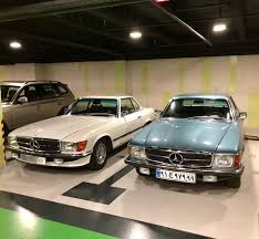 R107 350sl 1973 C107 450slc 1978 Mercedesbenzclubiran Mercedes Benz Mercedes Benz Classic Mercedes Convertible