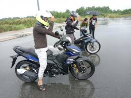 Buy sym 185cc motors with best price, easy loan approval & best after sales services on motorcycle.my. Sym Vf3i Clutch Truck In Vietnam Changed Its Name To Starsr Already Tested And Will Be Released Soon Electrodealpro